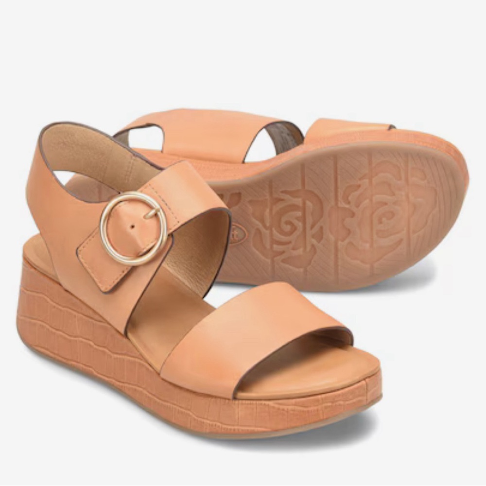Sofft Wedge Sandal